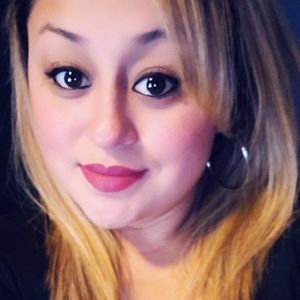 Meet your Posher, Ana